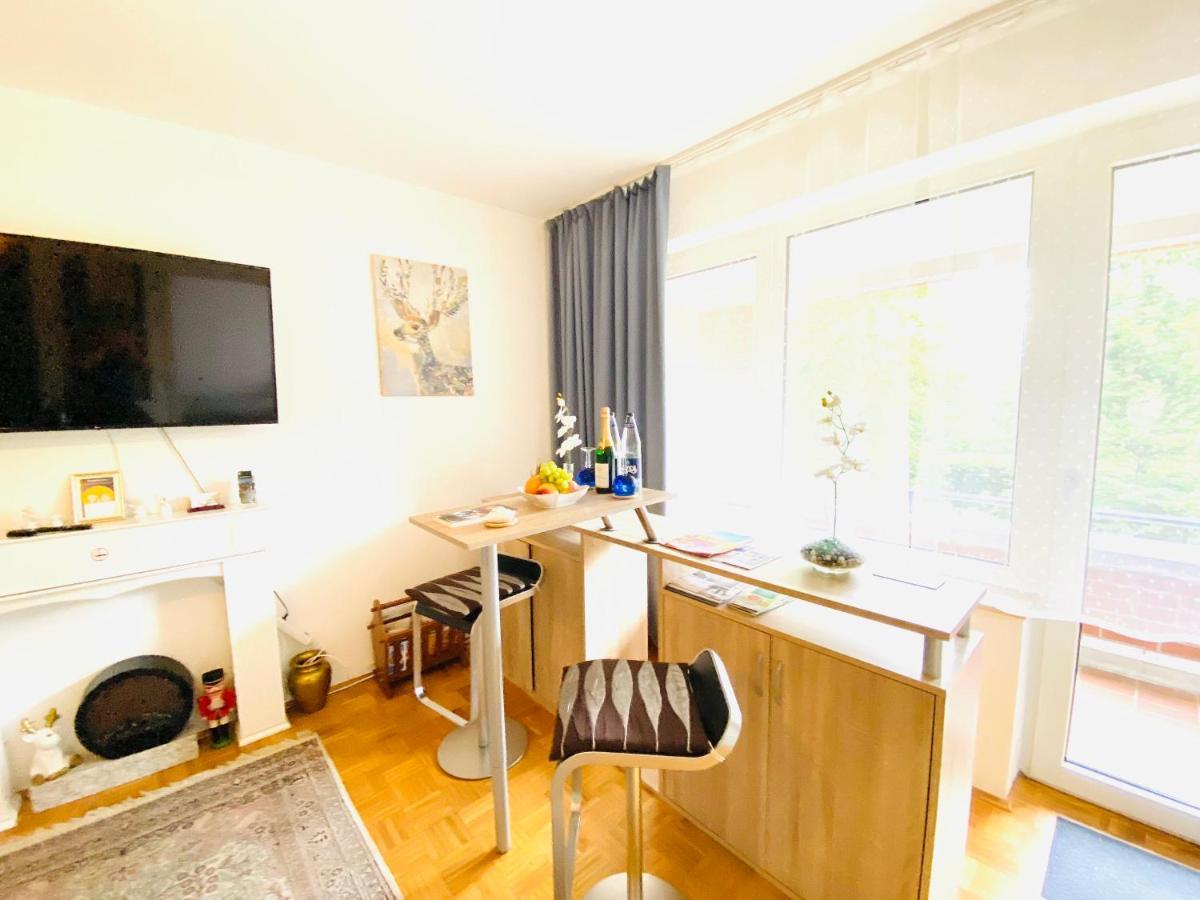 Welcome To Messe! Two-Bedroom Smartapartment &Balcony Hannover Exterior foto